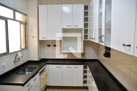 Apartamento para alugar com 2 quartos, 89m² em Santa Cecilia, São Paulo