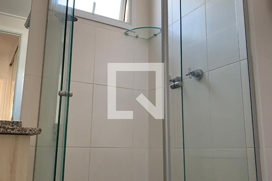 Banheiro da Suíte de apartamento à venda com 3 quartos, 86m² em Jardim Flor da Montanha, Guarulhos