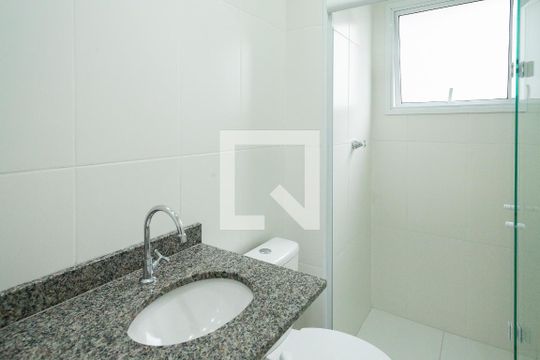 Banheiro de apartamento à venda com 2 quartos, 48m² em Vila Joao Basso, São Bernardo do Campo