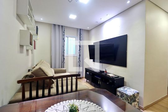 Sala de apartamento à venda com 2 quartos, 90m² em Vila Alto de Santo André, Santo André