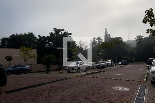 Área comum de apartamento para alugar com 2 quartos, 60m² em Maceió, Niterói