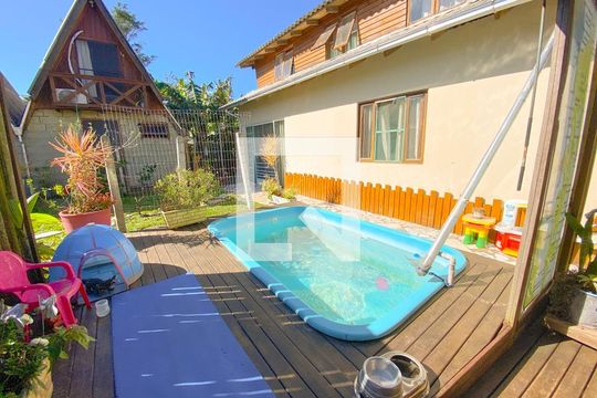 Área comum  de apartamento para alugar com 1 quarto, 38m² em Cachoeira do Bom Jesus Leste, Florianópolis