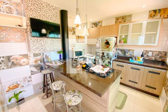 Cozinha de apartamento para alugar com 1 quarto, 38m² em Cachoeira do Bom Jesus Leste, Florianópolis