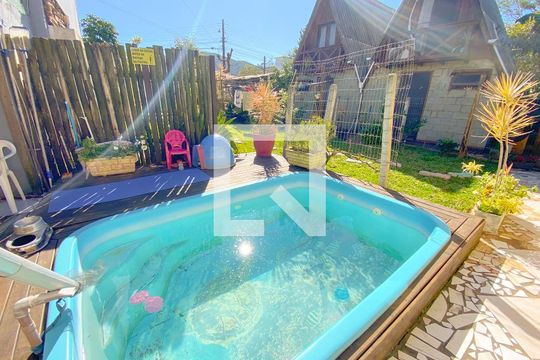 Área comum  de apartamento para alugar com 1 quarto, 38m² em Cachoeira do Bom Jesus Leste, Florianópolis