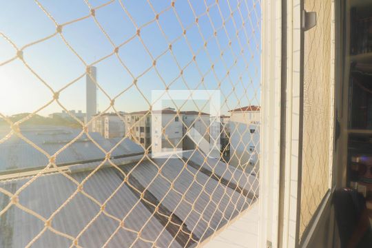 Vista de apartamento à venda com 3 quartos, 67m² em Humaitá, Porto Alegre