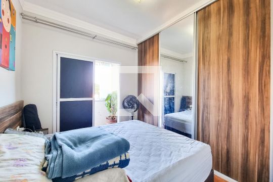 Suíte de apartamento para alugar com 2 quartos, 67m² em Conjunto Residencial Trinta E Um de Marco, São José dos Campos