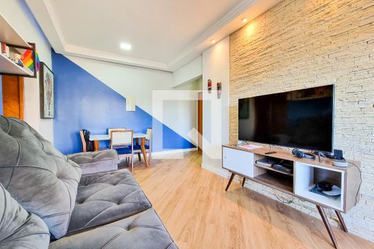 Sala de apartamento para alugar com 2 quartos, 67m² em Conjunto Residencial Trinta E Um de Marco, São José dos Campos