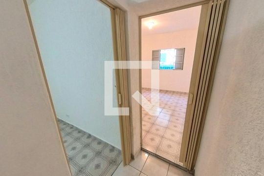 Entradas Quarto 1 e 2 de casa à venda com 4 quartos, 152m² em Vila Zat, São Paulo