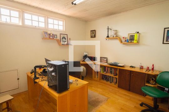 Escritório de casa à venda com 3 quartos, 430m² em Bairro dos Casa, São Bernardo do Campo