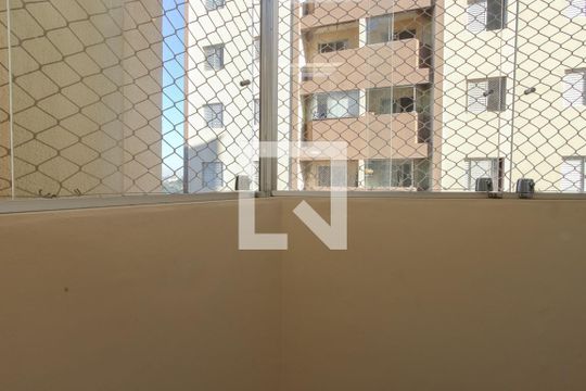 Varanda da Sala de apartamento para alugar com 2 quartos, 54m² em Parque Maria Helena, São Paulo