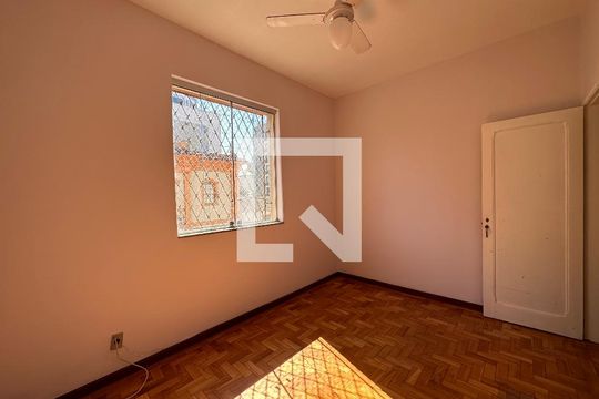 Quarto 1 de apartamento à venda com 3 quartos, 90m² em Santo Antônio, Belo Horizonte