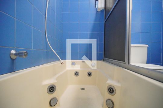banheira de casa à venda com 5 quartos, 259m² em Centro, São Leopoldo