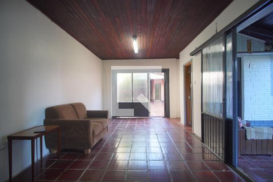 Garagem de casa à venda com 5 quartos, 259m² em Centro, São Leopoldo
