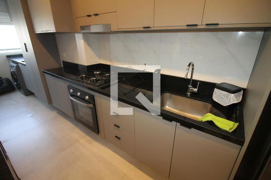 Cozinha de apartamento para alugar com 2 quartos, 75m² em Belenzinho, São Paulo