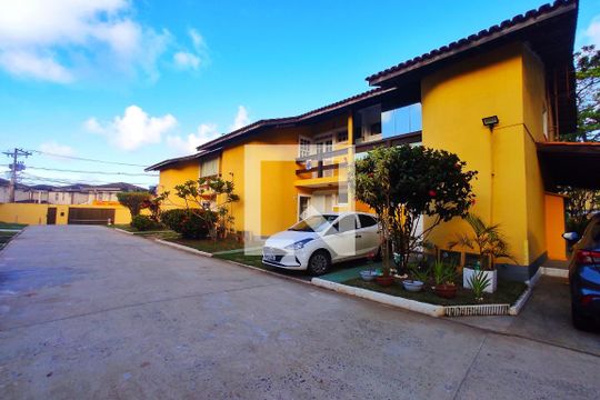 Fachada do Prédio de apartamento para alugar com 1 quarto, 55m² em Pituaçu, Salvador