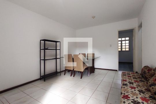 Sala de apartamento para alugar com 1 quarto, 55m² em Pituaçu, Salvador