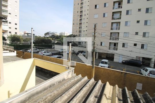 Quarto 2 de casa para alugar com 2 quartos, 150m² em Mooca, São Paulo