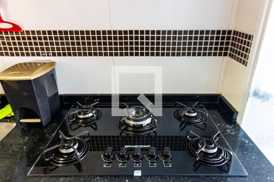 Cozinha de apartamento à venda com 3 quartos, 69m² em Imirim, São Paulo