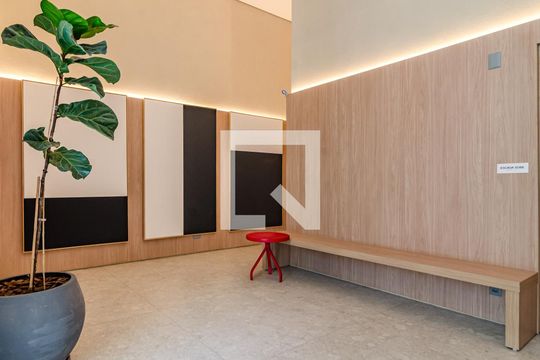 Entrada de kitnet/studio para alugar com 1 quarto, 21m² em Jardim Paulistano, São Paulo