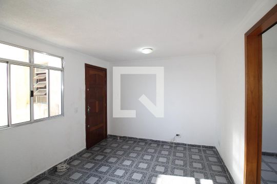 Sala   de apartamento à venda com 2 quartos, 57m² em Vila Sílvia, São Paulo