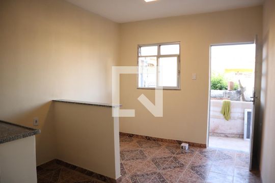Casa para alugar com 1 quarto, 60m² em Bento Ribeiro, Rio de Janeiro