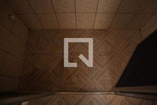 Banheiro de casa para alugar com 1 quarto, 60m² em Bento Ribeiro, Rio de Janeiro
