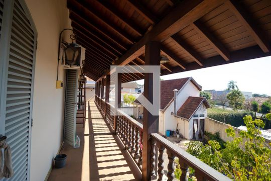 Sacada das Suíte de casa para alugar com 4 quartos, 660m² em Jardim Paraíso, Campinas
