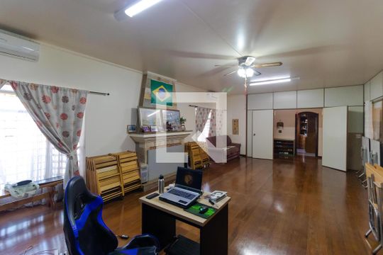 Sala de casa para alugar com 4 quartos, 660m² em Jardim Paraíso, Campinas