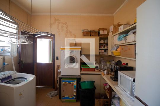 Área de Serviço de casa para alugar com 4 quartos, 660m² em Jardim Paraíso, Campinas