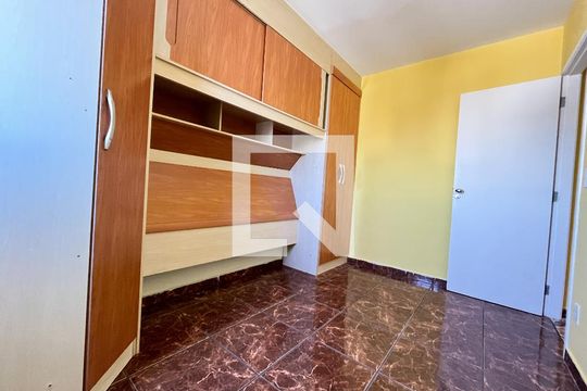 Quarto 1 de apartamento à venda com 2 quartos, 47m² em Jardim Miriam, São Paulo