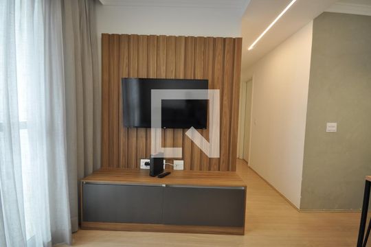 Sala de apartamento para alugar com 2 quartos, 49m² em Vila Guilherme, São Paulo