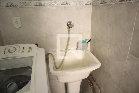 Área de Serviço de apartamento à venda com 3 quartos, 95m² em Braz de Pina, Rio de Janeiro