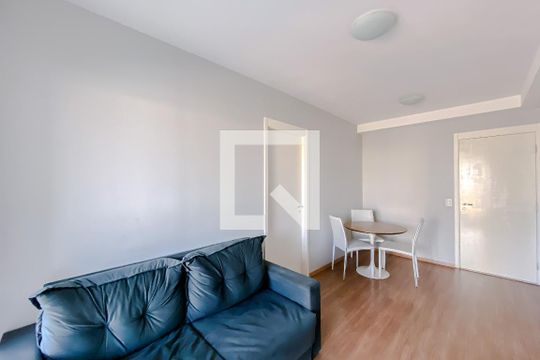 Sala de apartamento para alugar com 1 quarto, 47m² em Brás, São Paulo