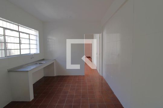 Cozinha de casa para alugar com 4 quartos, 173m² em Cidade Dutra, São Paulo