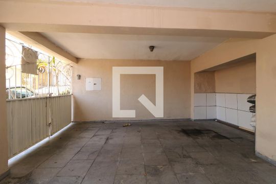 Garagem de casa à venda com 4 quartos, 100m² em Jardim Progresso, Santo André