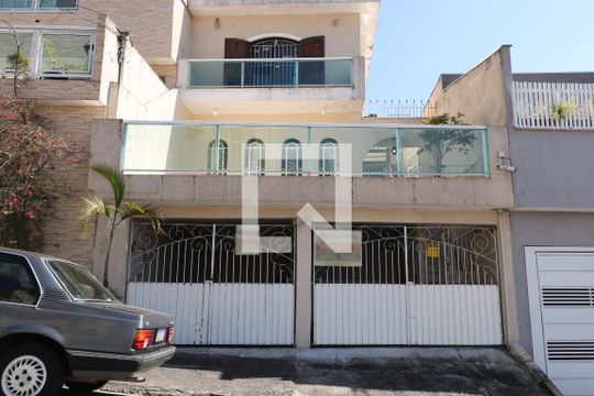 Casa à venda com 4 quartos, 100m² em Jardim Progresso, Santo André