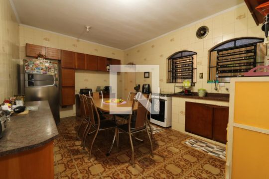 Cozinha de casa à venda com 4 quartos, 100m² em Jardim Progresso, Santo André
