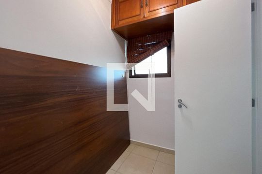Quarto de Serviço de apartamento à venda com 3 quartos, 161m² em Vila Nova Conceição, São Paulo