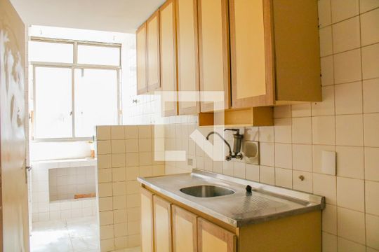 Cozinha de apartamento para alugar com 2 quartos, 70m² em Lins de Vasconcelos, Rio de Janeiro