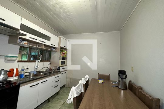 Cozinha de casa à venda com 3 quartos, 88m² em Vicentina, São Leopoldo