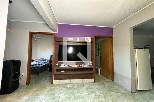 Sala de casa à venda com 3 quartos, 88m² em Vicentina, São Leopoldo