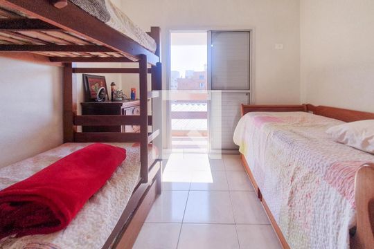 Quarto de apartamento para alugar com 3 quartos, 102m² em Loteamento Joao Batista Juliao, Guarujá