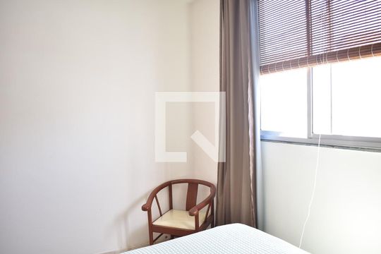 Quarto 2 de apartamento para alugar com 2 quartos, 47m² em Campo Grande, Rio de Janeiro