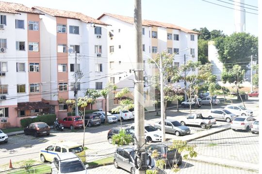 Vista do Quarto 1 de apartamento para alugar com 2 quartos, 47m² em Campo Grande, Rio de Janeiro