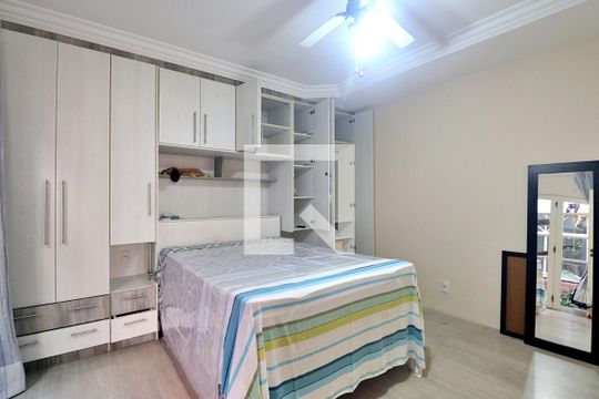 Suíte 1 de casa à venda com 3 quartos, 190m² em Jardim, Santo André