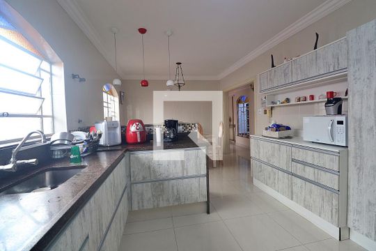 Cozinha de casa à venda com 3 quartos, 190m² em Jardim, Santo André