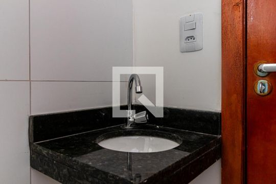 Banheiro de apartamento para alugar com 1 quarto, 33m² em Tatuapé, São Paulo