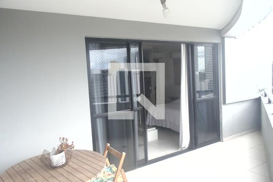 Varanda da Sala de apartamento para alugar com 1 quarto, 50m² em Caminho das Árvores, Salvador