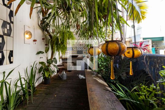 Área Externa de casa à venda com 2 quartos, 130m² em Mooca, São Paulo