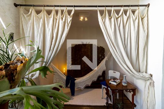 Área Externa de casa à venda com 2 quartos, 130m² em Mooca, São Paulo